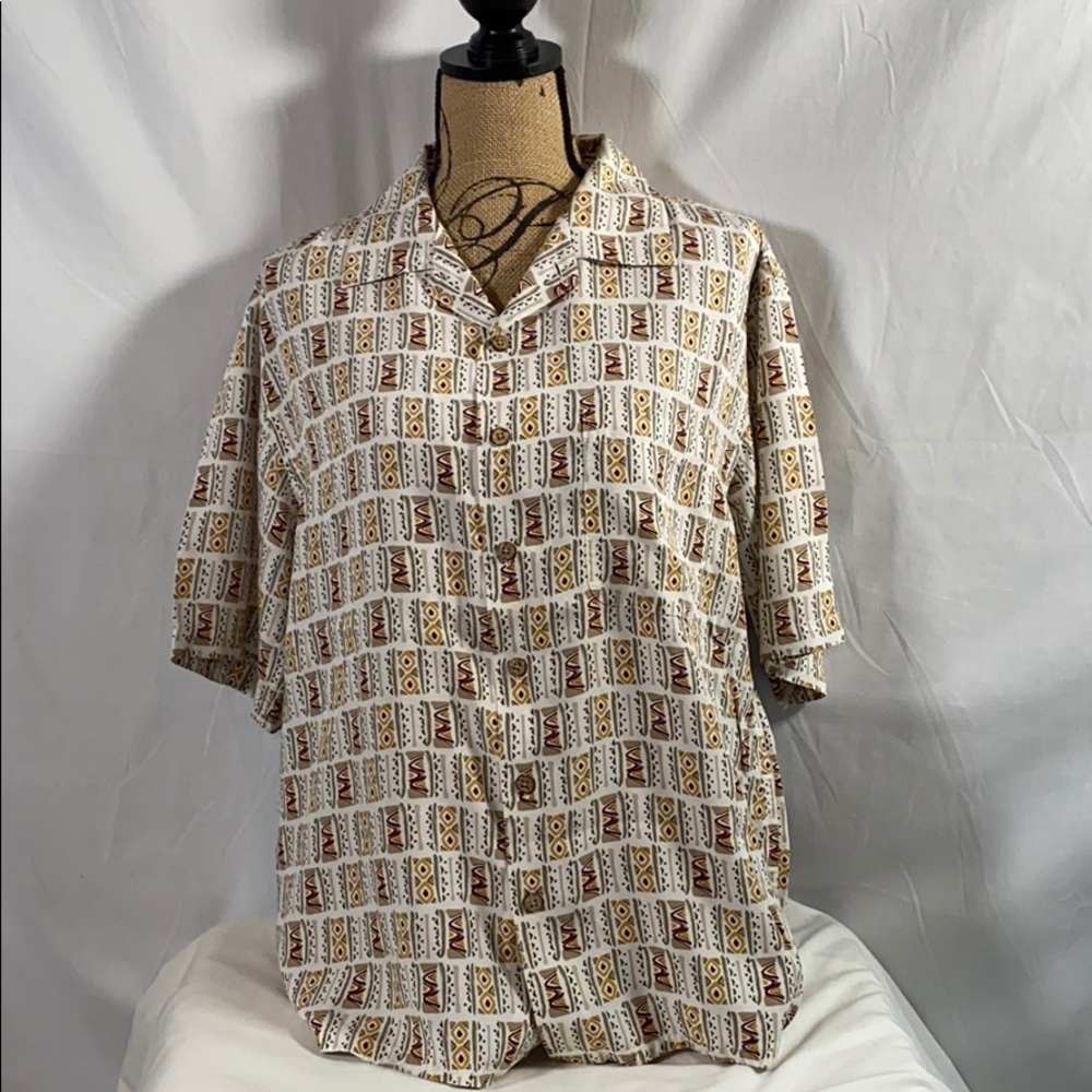 Roundtree & Yorke button shirt